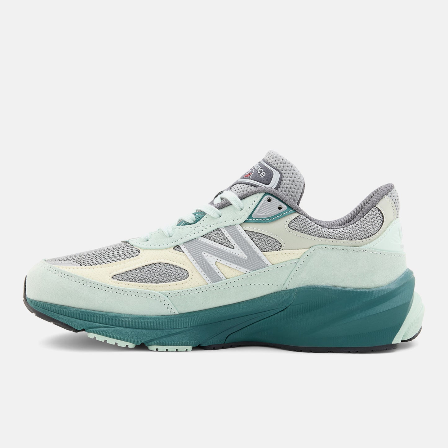 New Balance Made in USA 990v6 (Clay Ash)