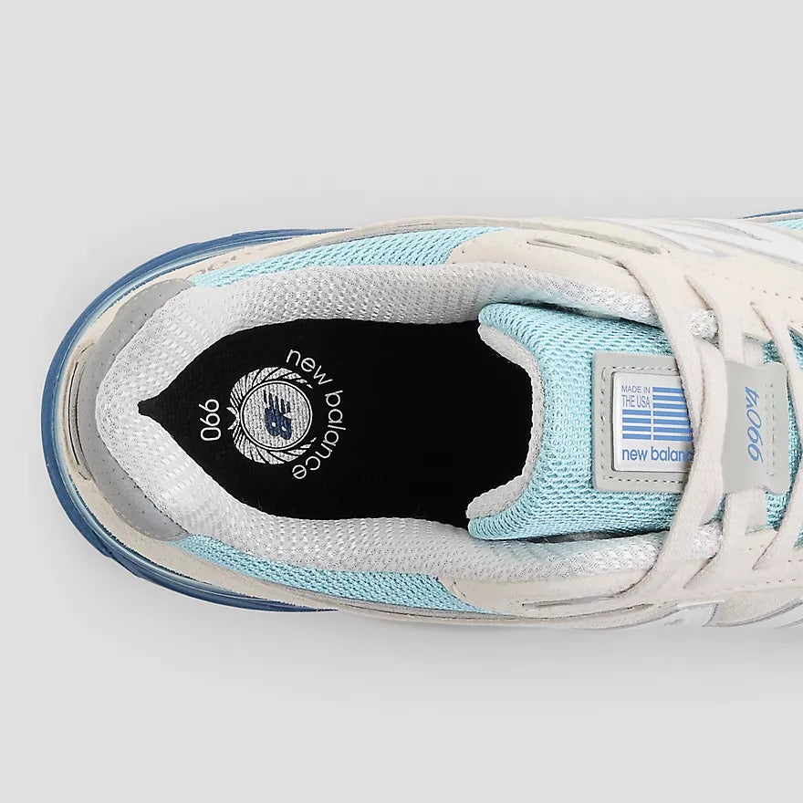 New Balance Made in USA 990v4 (Moonbeam/Cloud Blue)