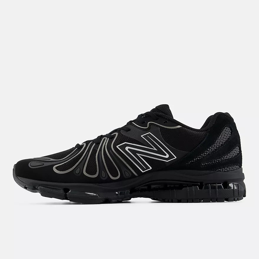 New Balance 1890 (Black/Silver)