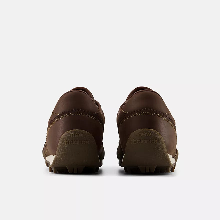 New Balance Gator Run (Pumpernickel/Rich Oak)