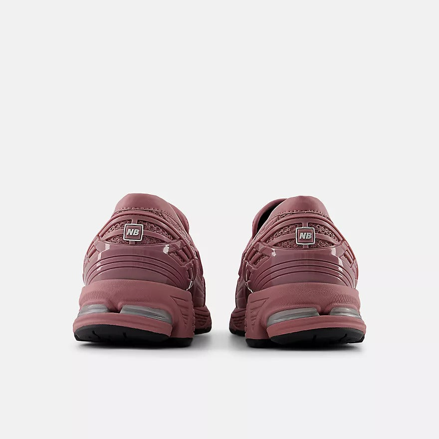 New Balance 1906L (Pink/Pink)
