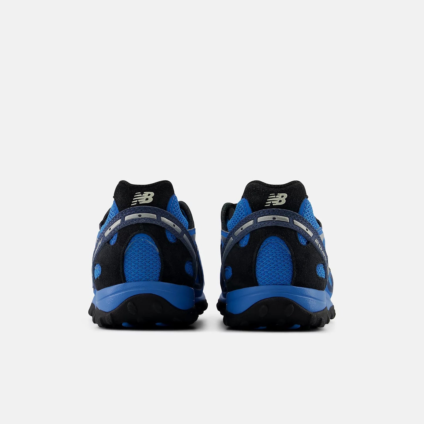 New Balance 204V (Fan Blue/Black)